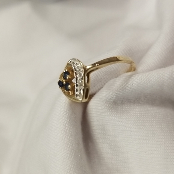 Gold and Blue Saphire Ring Set - Picture 4 of 9